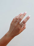 Ring pack Pack of five Pearl detail Each style differs Gold-toned