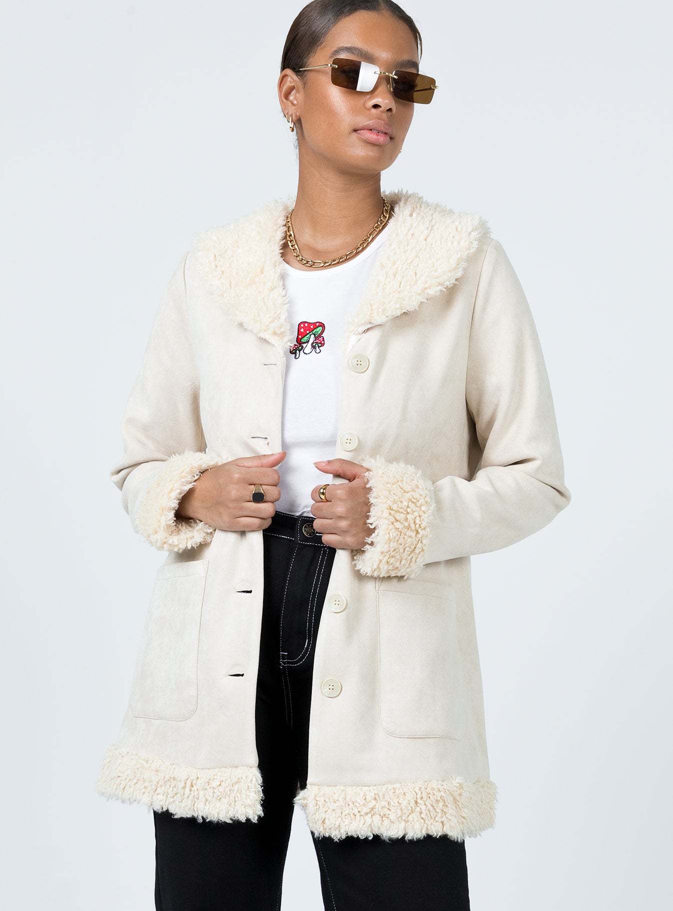 Princess polly clearance fluffy jacket