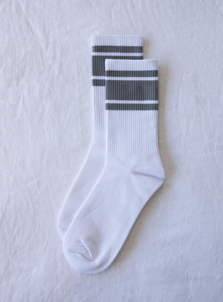 Socks 78% organic cotton 12% polyester 10% spandex Crew style  Stripe print  Good stretch 