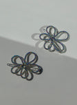 Hair pin  50% zinc alloy 50% rhinestone Flower shape  Diamante detail  Pin fastening 