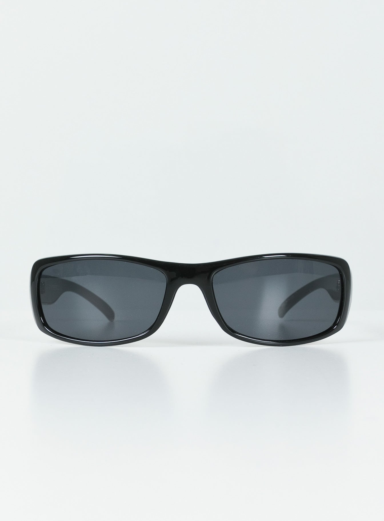 Sunglasses UV 400 Black tinted lenses  Moulded nose bridge 
