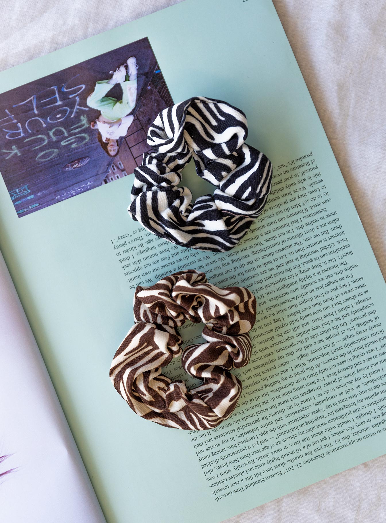Zebra Moment Scrunchie Pack