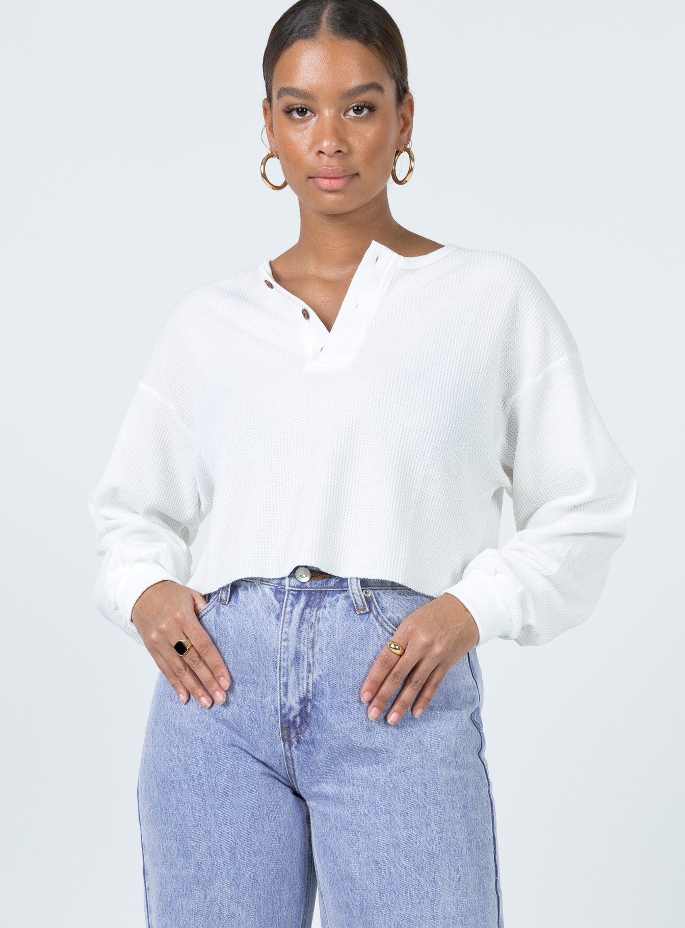 Mia Cropped Henley White Princess Polly  regular 