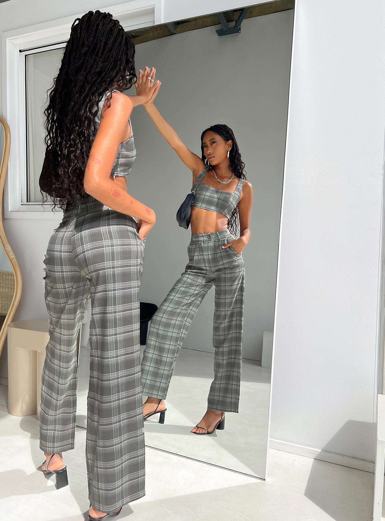 Matching set Check print Crop top Invisible zip fastening at side High waisted pants Wide leg Belt looped waist Zip & button fastening