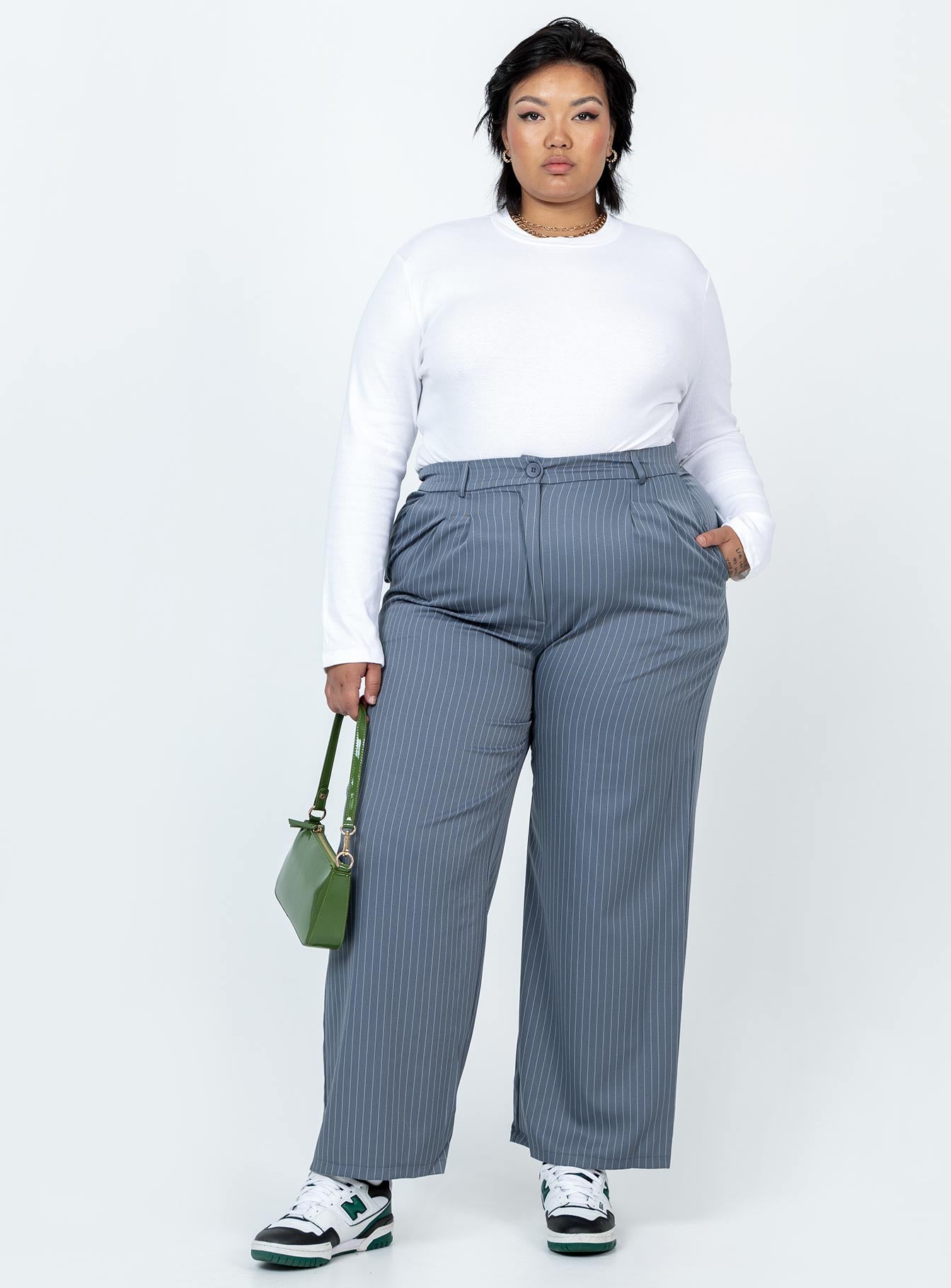 front view of model wearing Princess Polly Maleny Long Sleeve Bodysuit White Curve Full Sleeves Crew Neck 