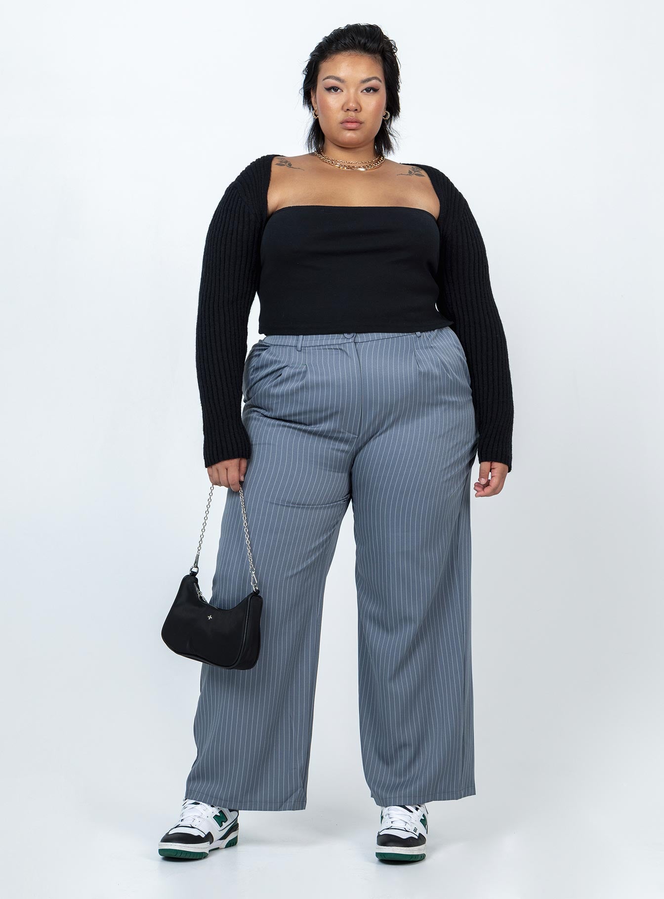 Aytan Bolero Sweater Black Curve Princess Polly  Cropped 