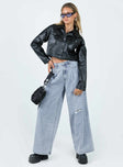 Cropped jacket Faux leather material Croc print Classic collar Press button fastening Twin chest pockets Single button cuff