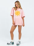 Oversized tee Graphic print Drop shoulder Good stretch Unlined 