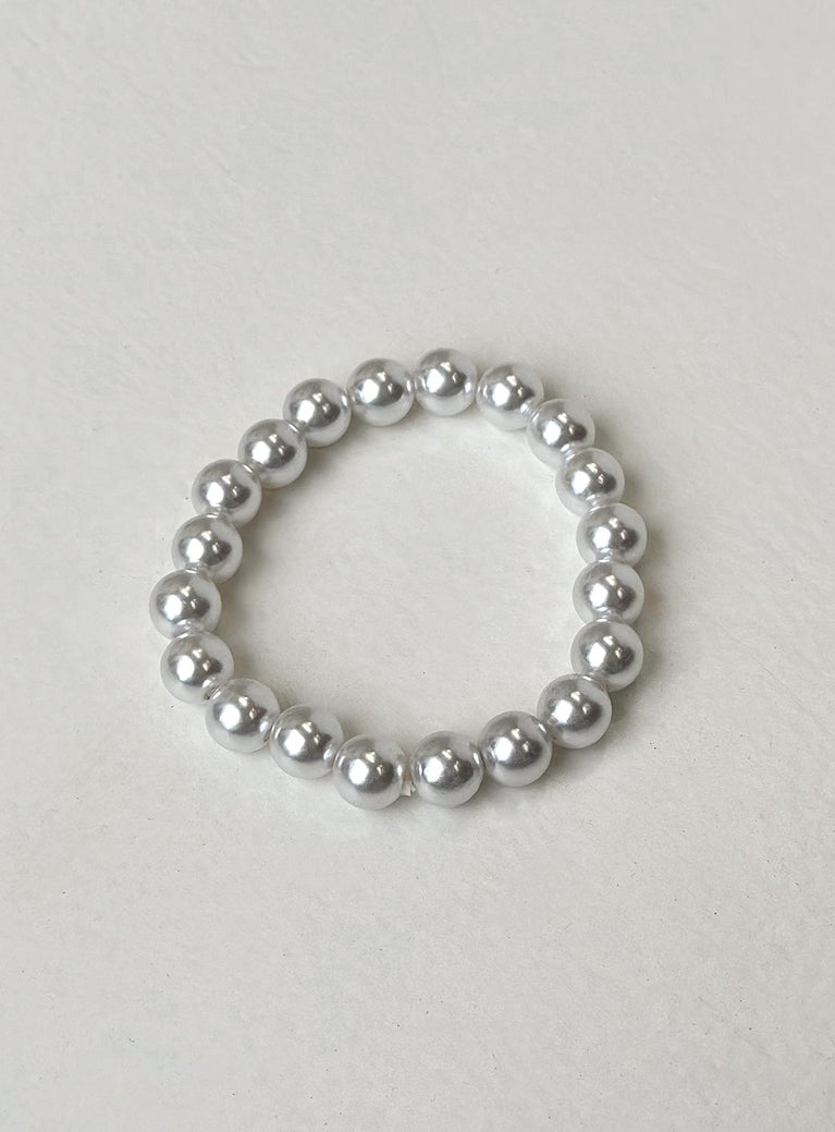 Bracelet Pearl design Elasticated band Lightweight