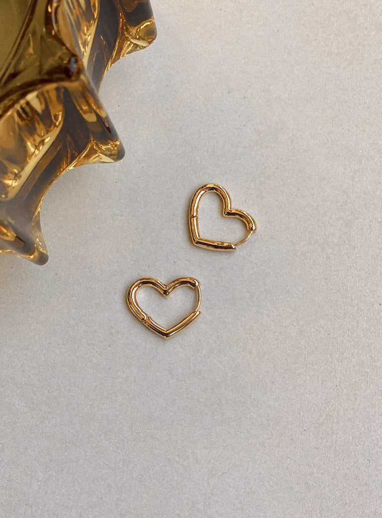 Earrings Gold-toned Heart design Hoop fastening