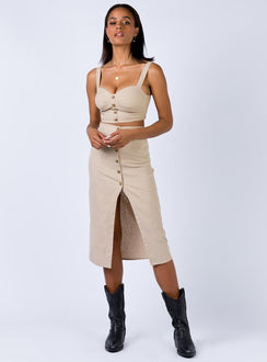 Front view of model wearing  front Princess Polly Sleeveless Square Neck  Motel Viben Top