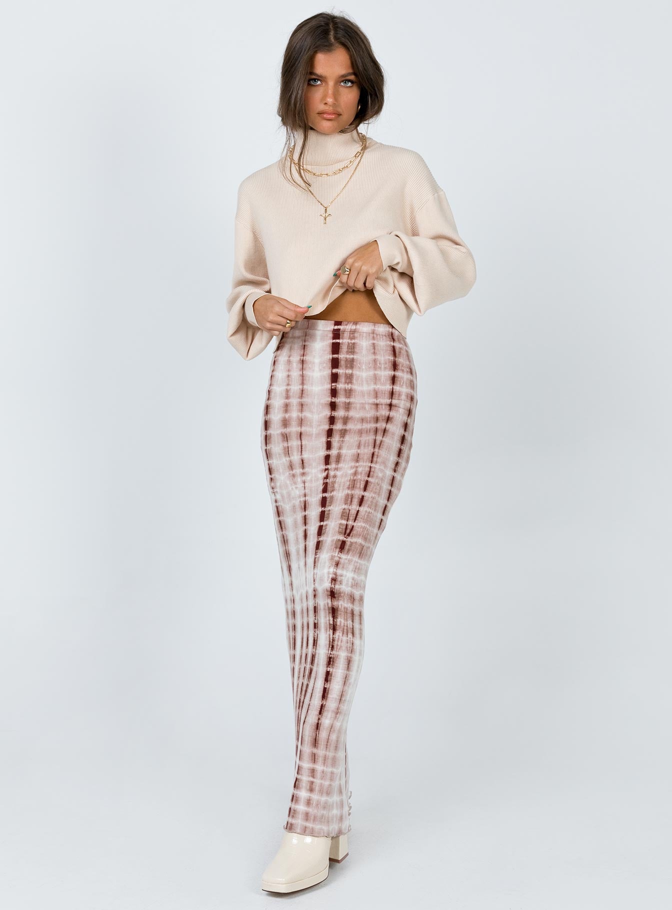 Izzy Turtleneck Sweater Cream Princess Polly  Cropped 