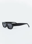 Sunglasses UV 400 Tort print frame Black tinted lenses Moulded nose bridge 