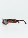 Sunglasses Tort frame Moulded nose bridge Light weight frame Brown tinted lenses