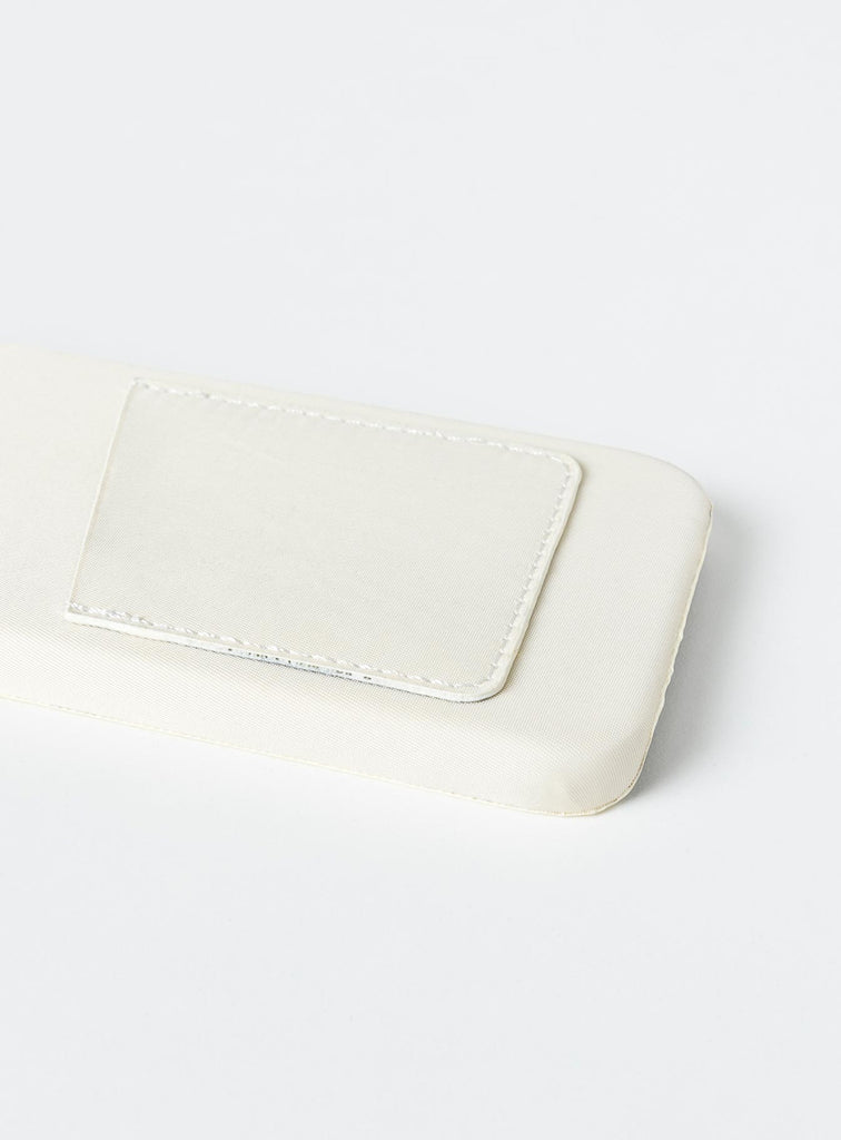 Carvey Nylon iPhone Case Cream