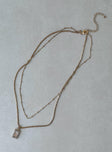 Necklace set Dainty gold-toned chains  Diamante pendant  Lobster clasp fastening 