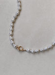 Necklace Pearl detail Gold-toned T-bar fastening