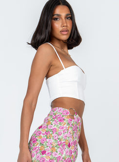 side view of model wearing Princess Polly Doreen Top White Sleeveless Sweetheart 