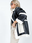 Oversized PU Jacket Faux leather & fur material  Classic collar  Press button fastening  Twin hip pockets 