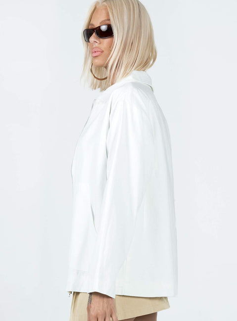 Jacket Relaxed fit  100% cotton  Cord collar  Zip front fastening  Front pockets 