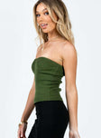 Tube top Soft knit material Sweetheart neckline
