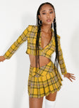 Cropped blazer Plaid print Lapel collar Single button fastening at front Non-stretch Partially lined