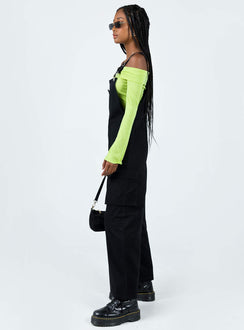 Overalls Adjustable shoulder straps  Large chest pocket  Invisible zip fastening at hip Four classic pockets  Cargo style leg pockets Straight leg 