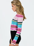 Long sleeve top Knit material Striped print Off-the-shoulder design Flared cuff