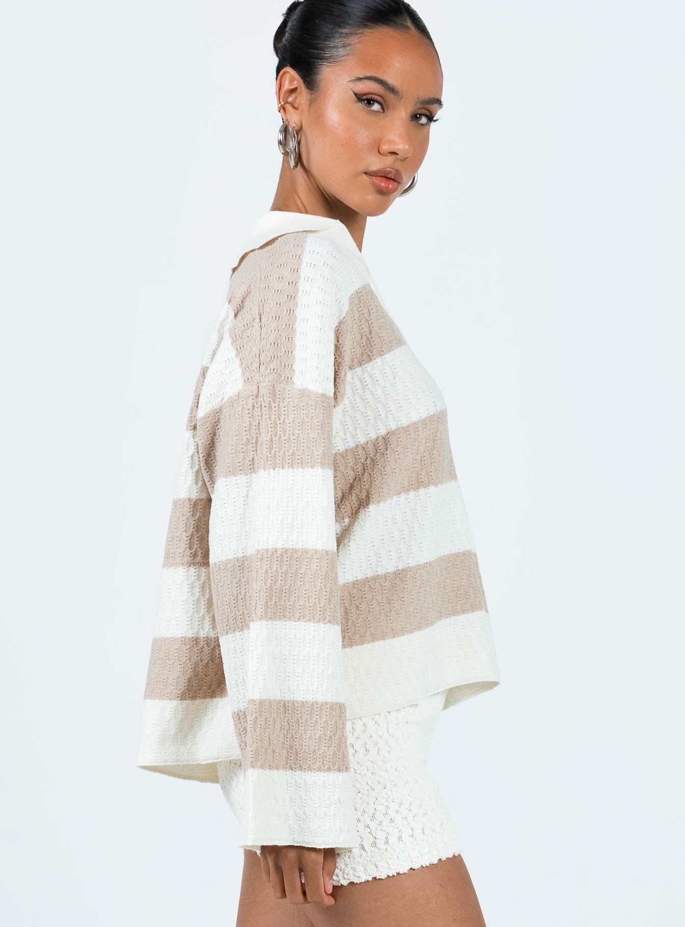 side view of model wearing Princess Polly Rick Sweater White/Beige 