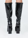 Temptation Boots Black