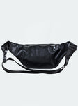 Black bum bag Six pockets Zip fastening Adjustable strap with buckle