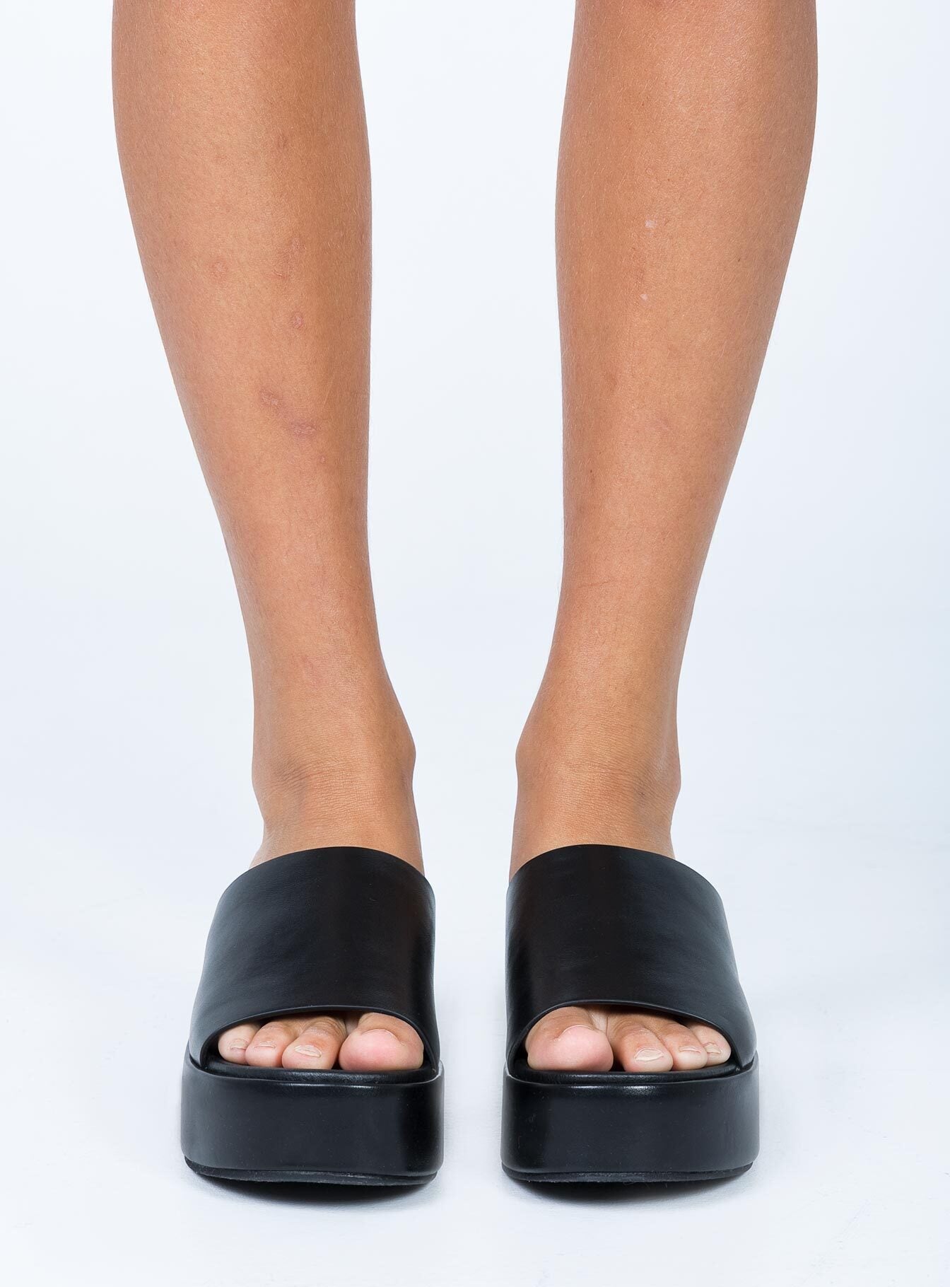 Ronticool Women Summer Platform Pumps Air Mesh Sexy Stiletto Heels Round  Toe Beautiful Black Party Dress
