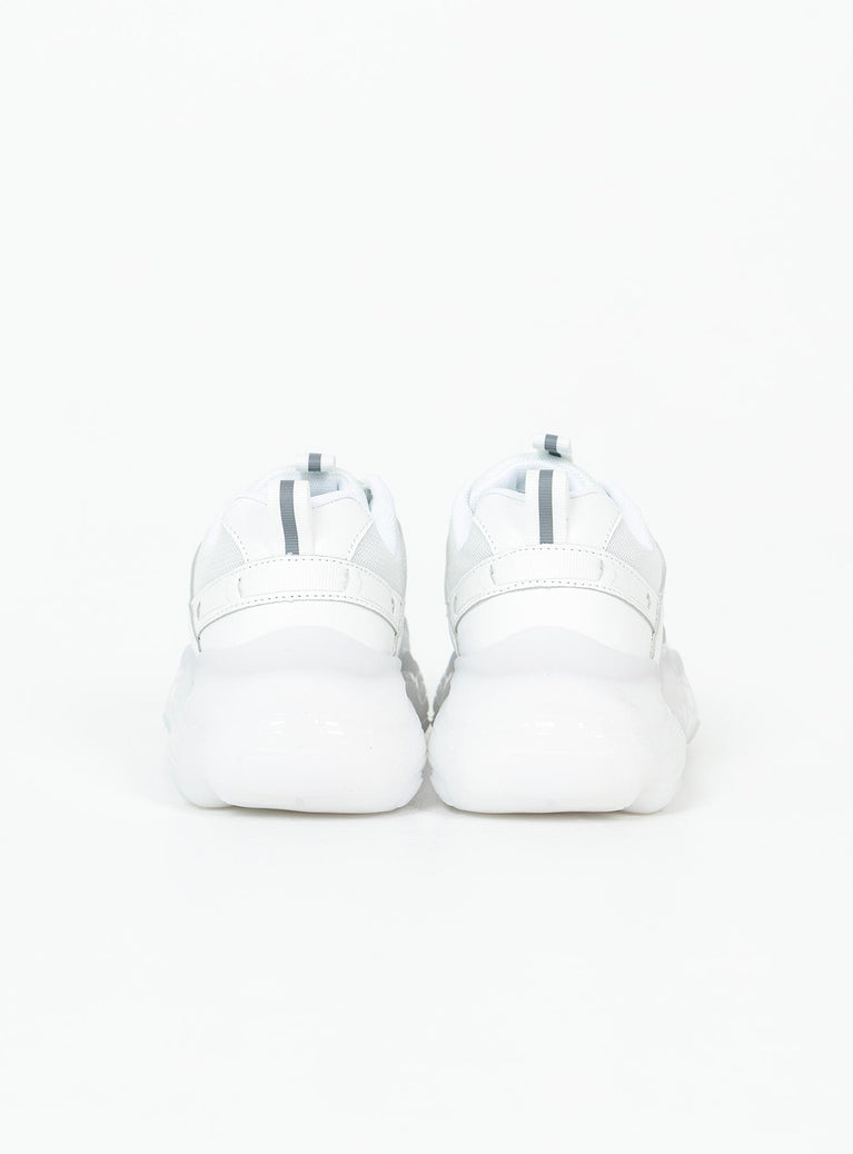 Erika Sneakers White