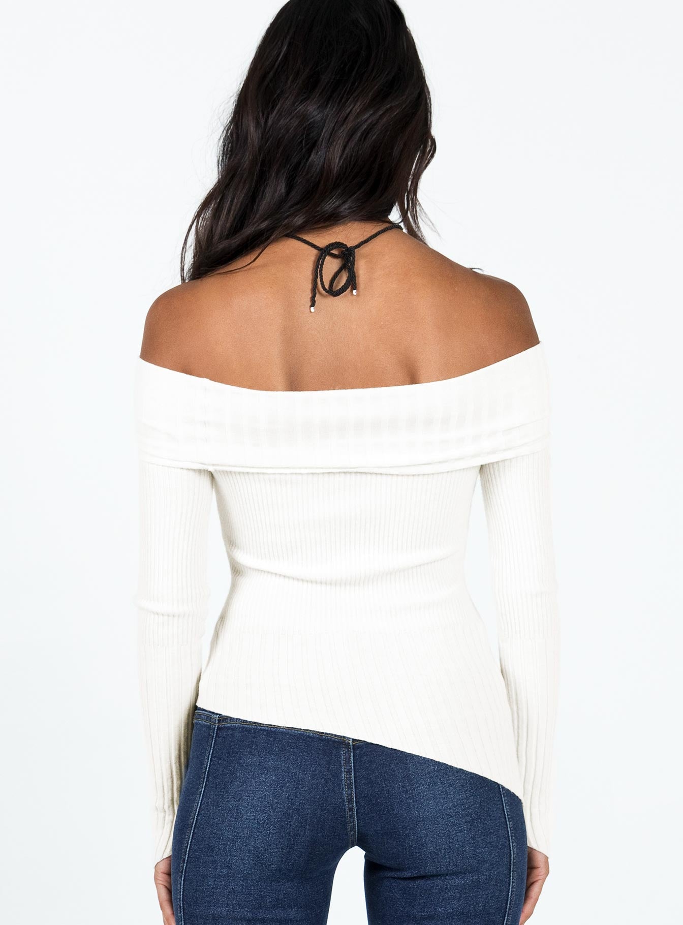 White jumper shop off shoulder