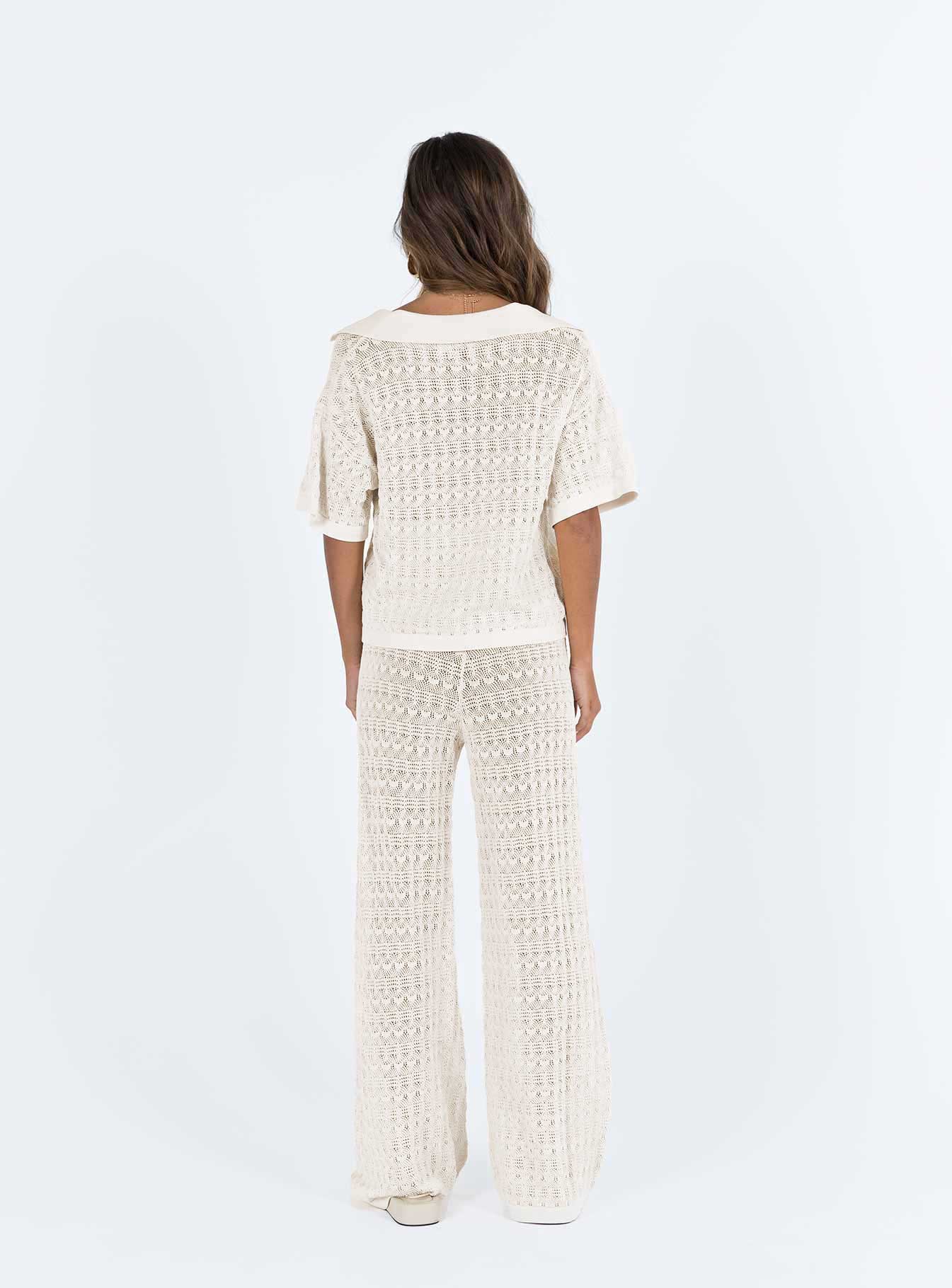 Matching set Knit material Cropped shirt Classic collar Button fastening at front Pants Thick elasticated waistband Wide leg Good stretch Unlined 