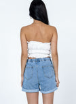 Shorts 100% cotton Mid-wash denim  High waisted  Elasticated waistband  Four-pocket design  Rolled hem 
