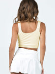 Crop top Mesh material Fixed shoulder straps Square neckline Hook & eye fastening at front Good stretch Fully lined 