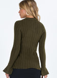 Green long sleeve top Ribbed knit material Classic collar V neckline Button fastening at front Flared cuffs with slit