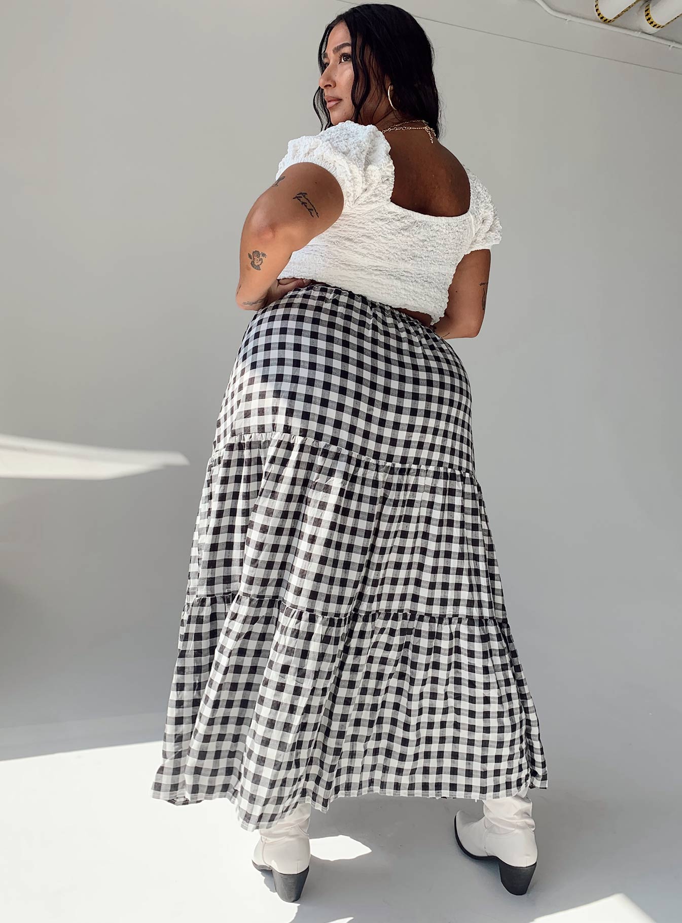 product Hale Midi Skirt Black / White Curve Princess Polly  Maxi 