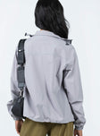 Spray jacket Drawstring neckline & waist  Zip front fastening  Twin hip pockets  Elasticated cuffs 