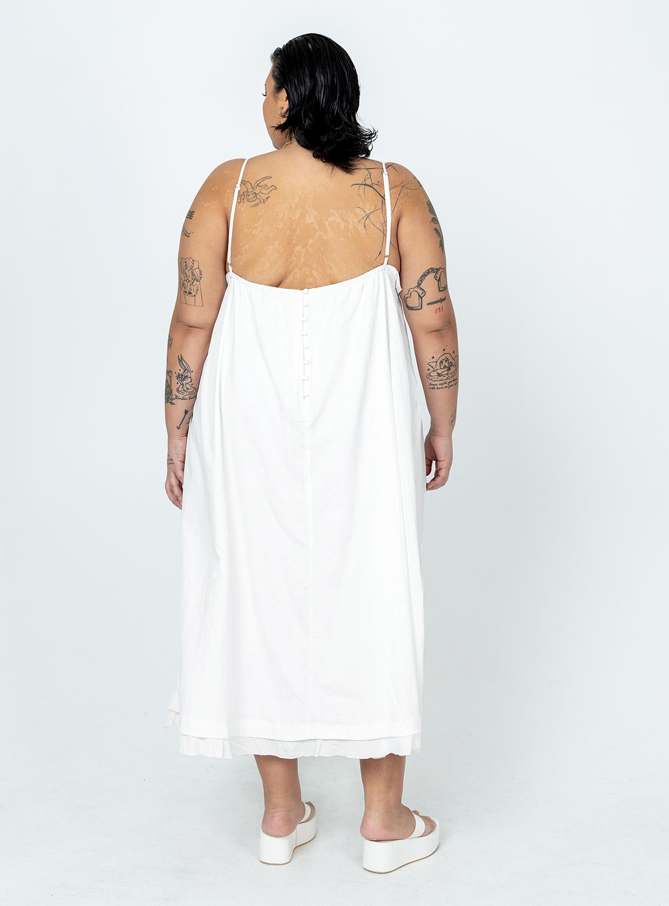 product Princess Polly Crew Neck  Empress Of Love Maxi Dress White Curve