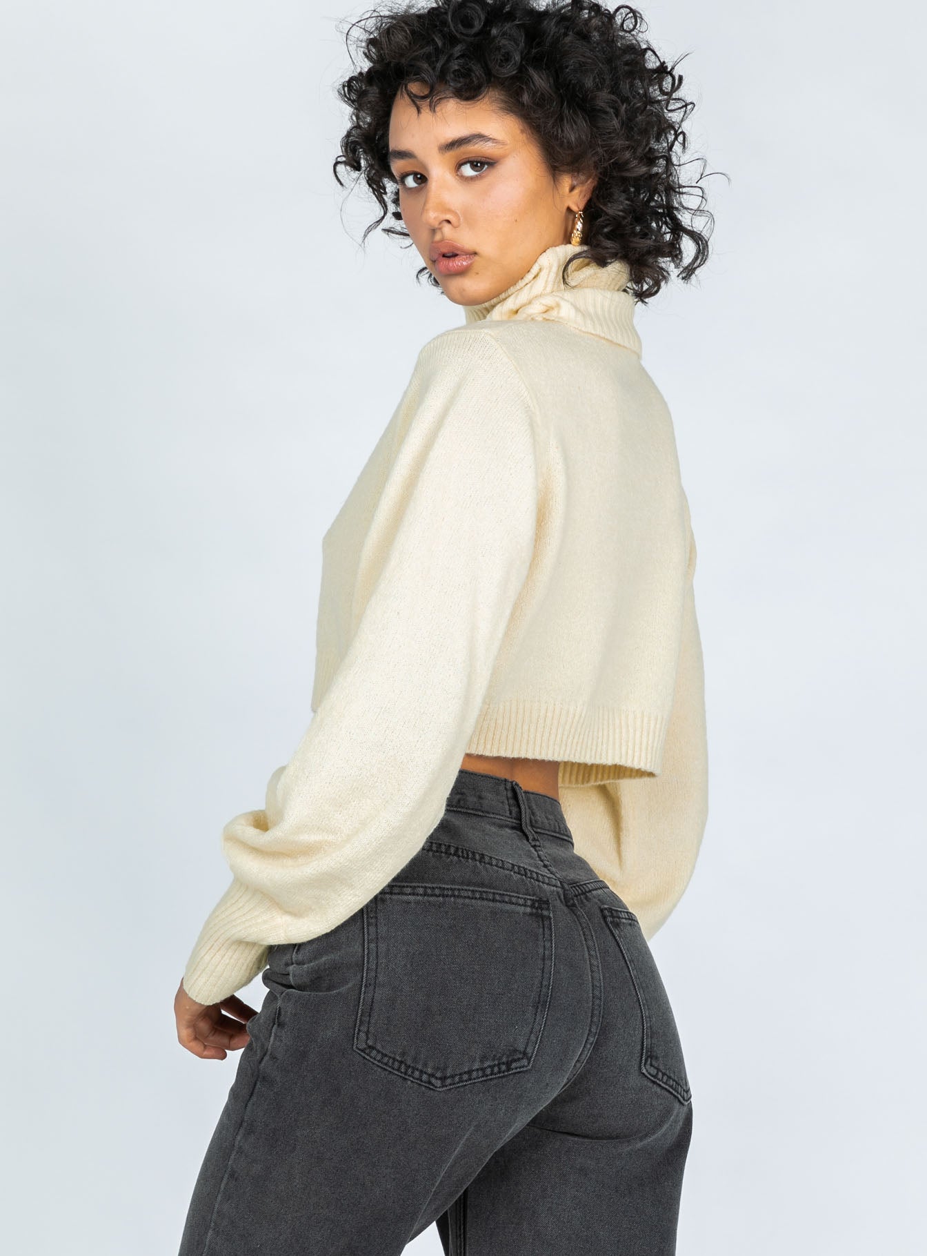 Zahara Cropped Turtleneck Sweater Cream Princess Polly  Cropped 