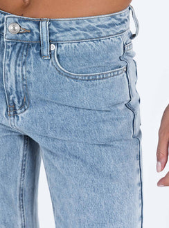 Front view of model wearing  front Princess Polly Mid Rise  Camilu Split Hem Jeans Denim