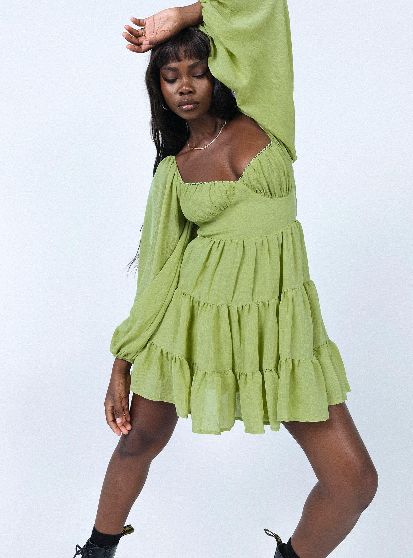 Green long sleeve outlet dresses