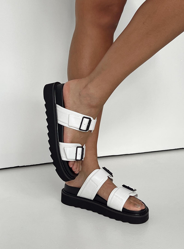 Ma Belle Sandals White
