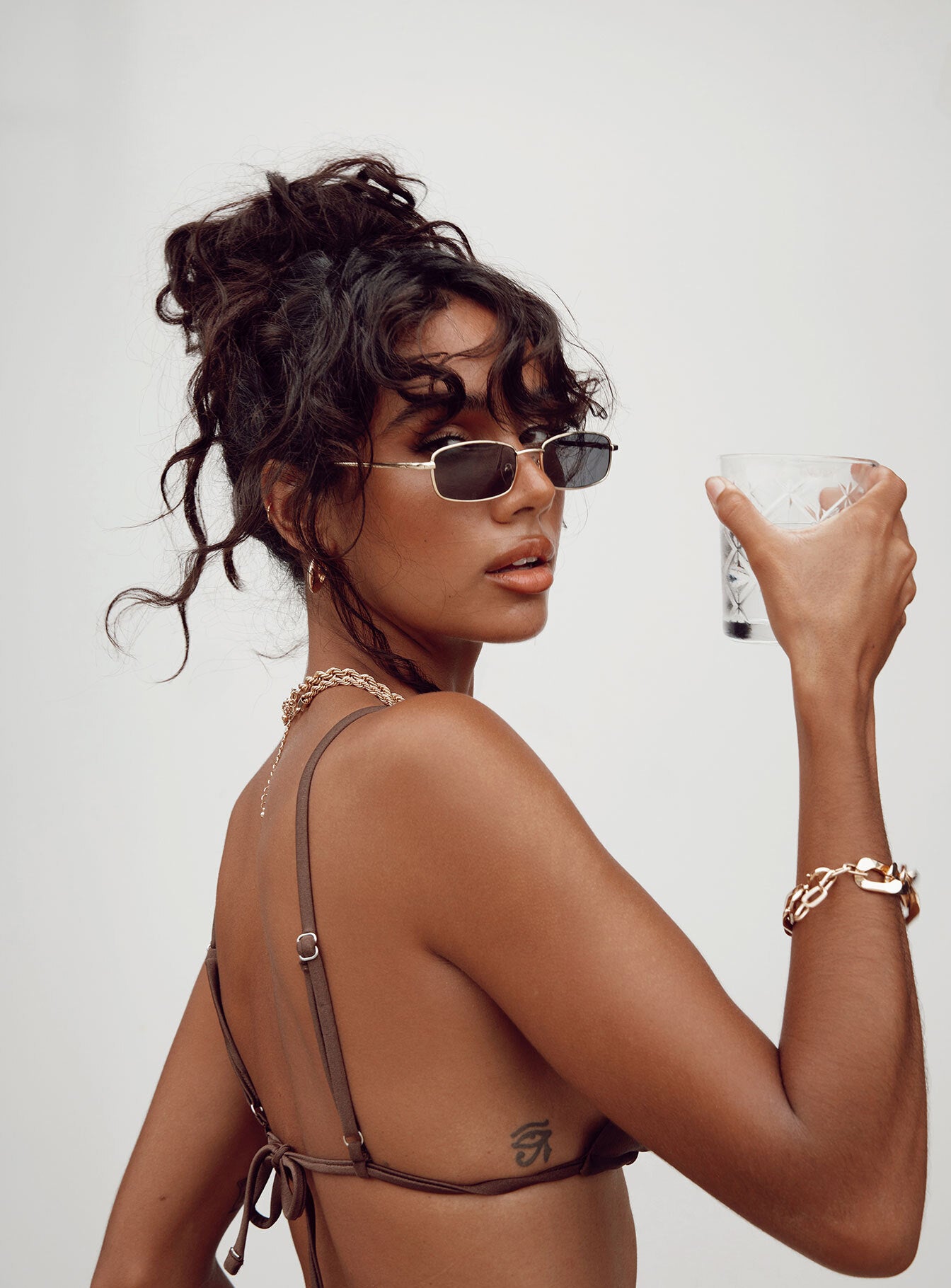 Nirvana Sunglasses Gold