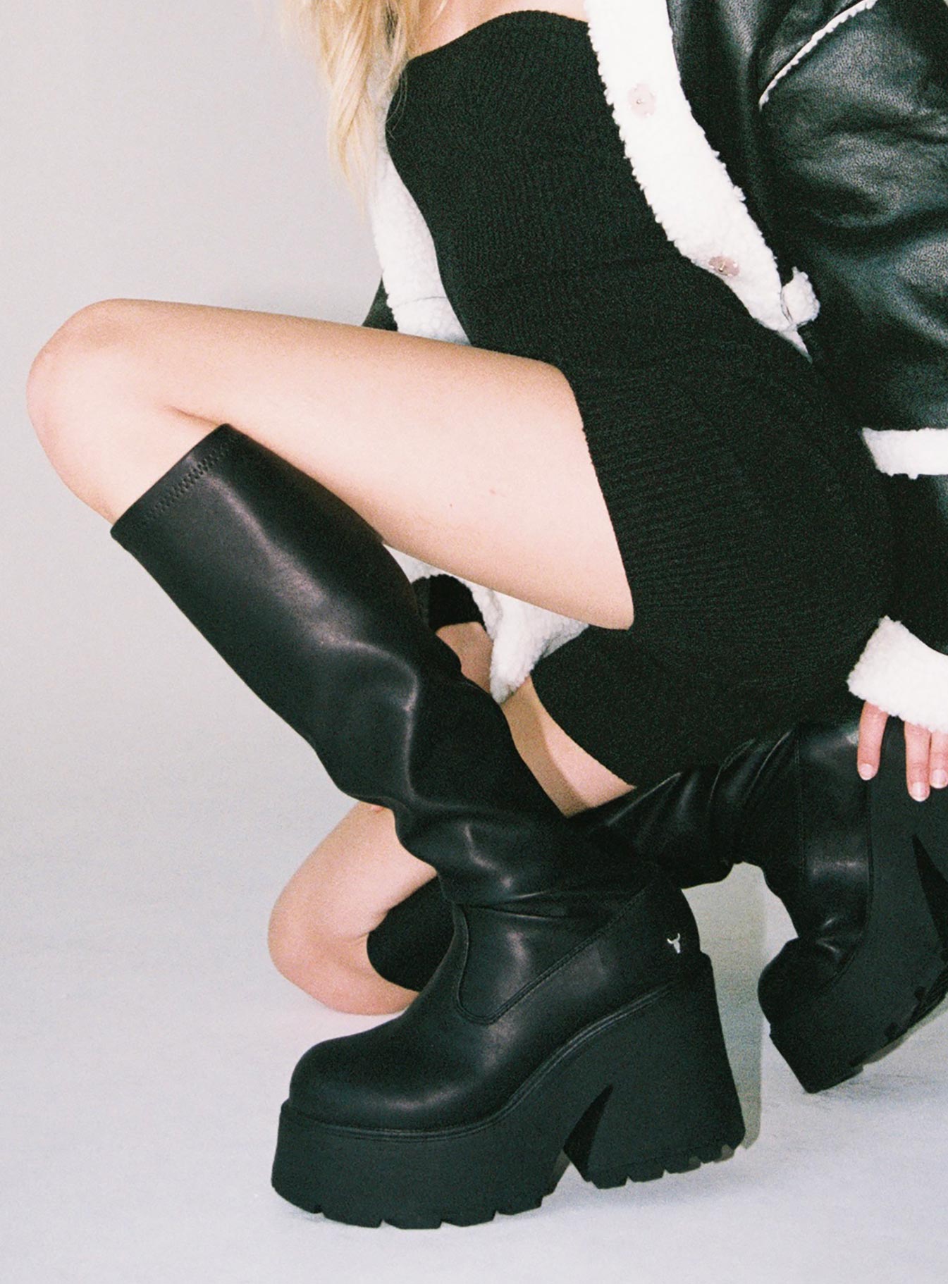 UNIF SLUG BOOTS