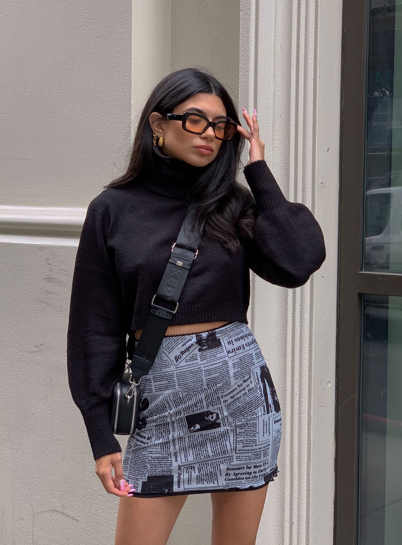 product Zahara Cropped Turtleneck Sweater Black Princess Polly  