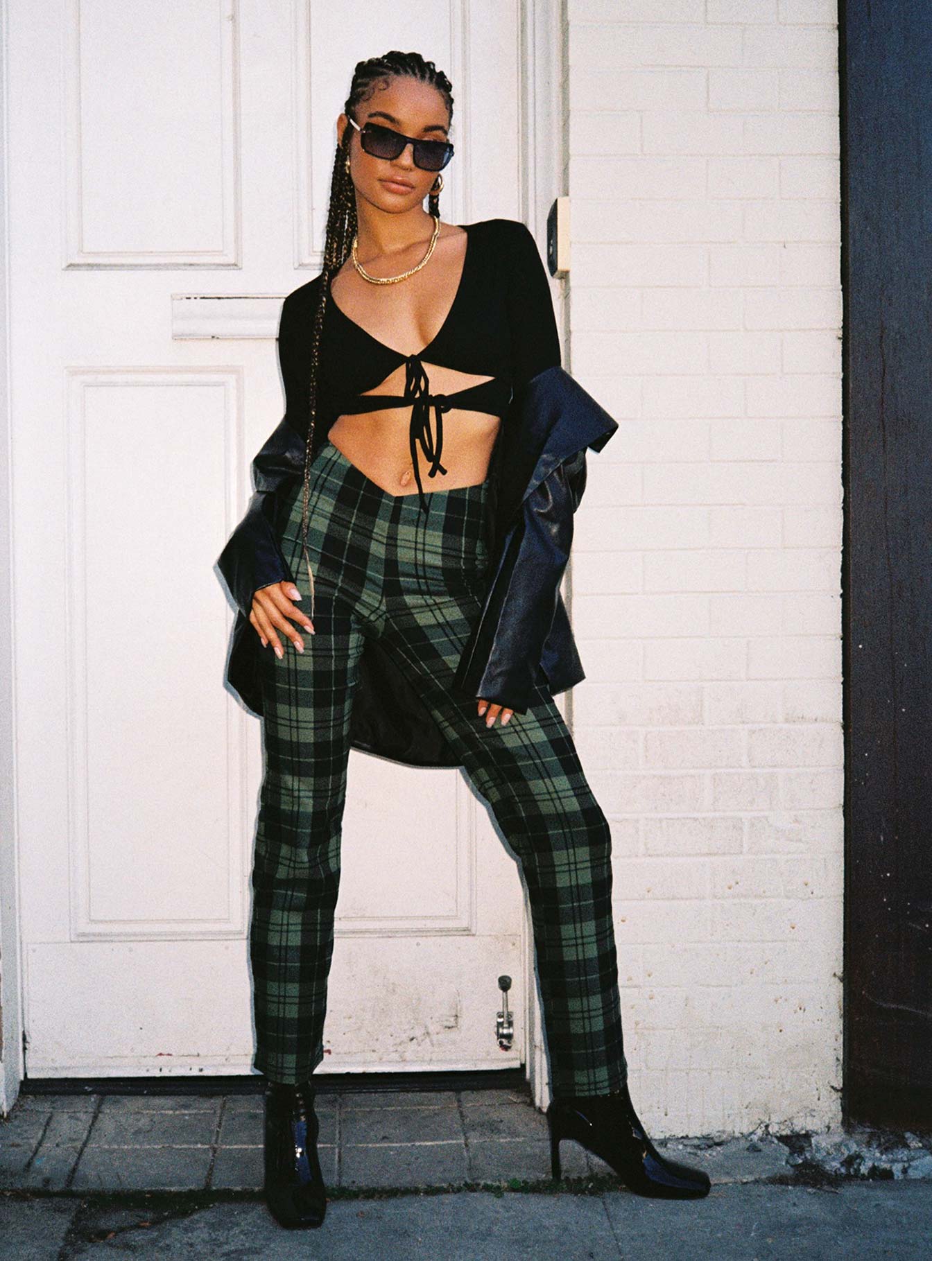 The Checkered Pant Trend Is Making Us Rethink Our Wardrobes | Checked  leggings, Zara outfit, Style wide leg pants
